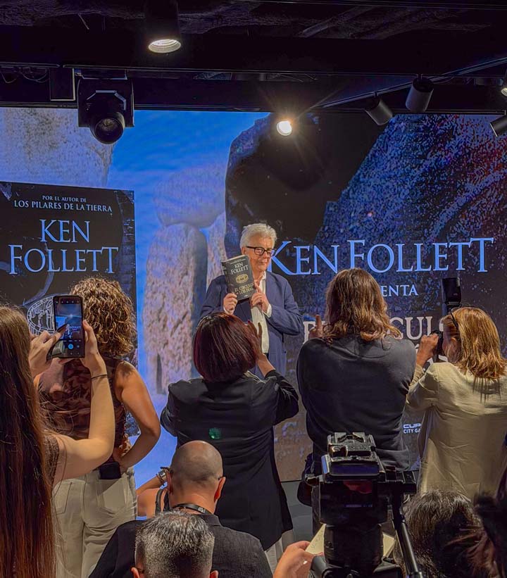 Producción de evento Ken Follet en Madrid para la rueda de prensa del libro El Círculo de los Días